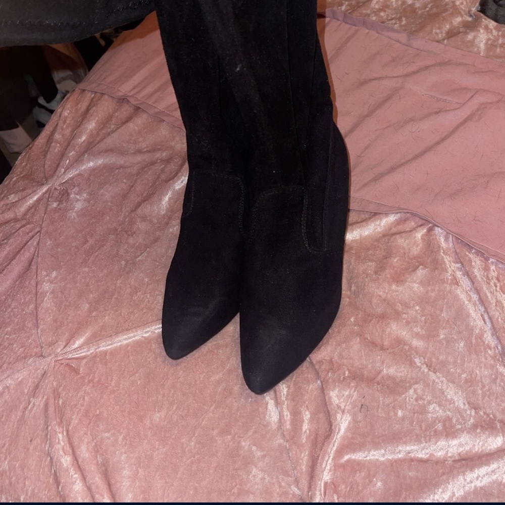 Forever Knee High Boots Size 6.5